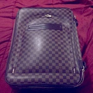 Authentic Louis Vuitton Damier Pegasi 55